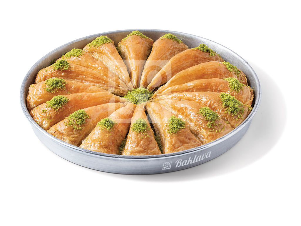 Moda Baklava, Carrot Slice with Pistachio, 16pcs, 3.5lbs (1590g) x 5pack - 340775
